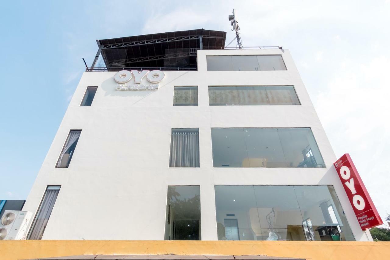 Oyo Flagship 1348 Hotel Home Anaya Medan Esterno foto